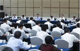 韩正：构建科学便捷高效的工程建设项目审批制度